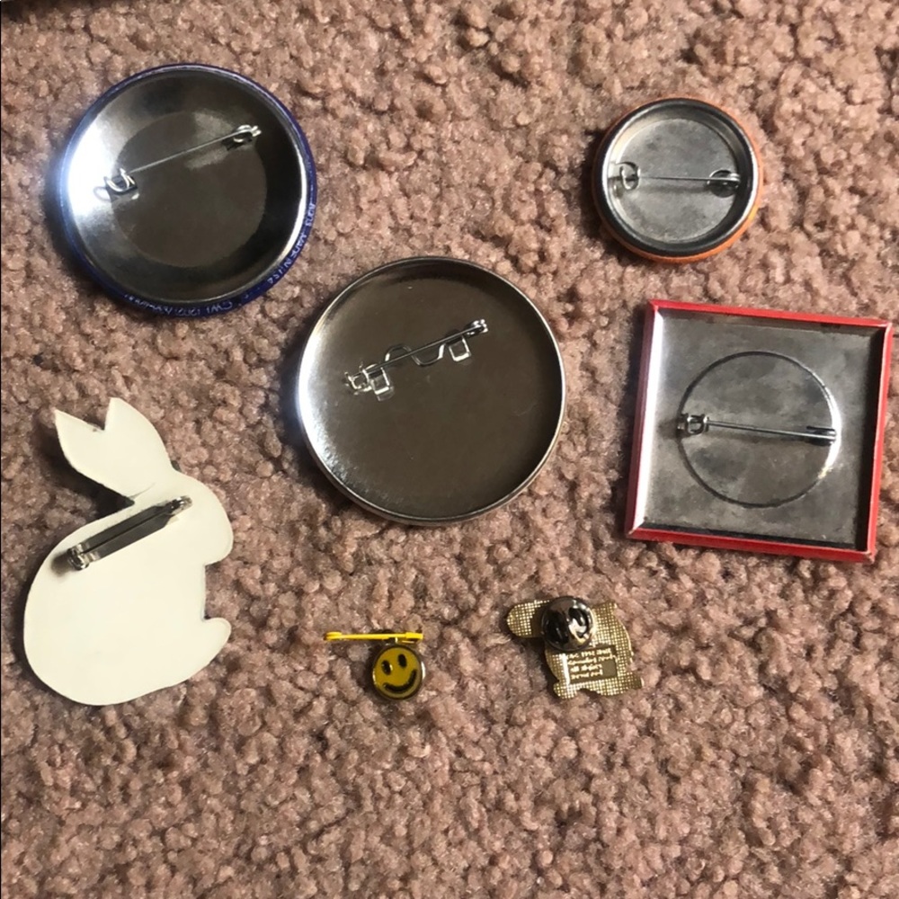 Assorted Buttons! - Picture 2 of 2